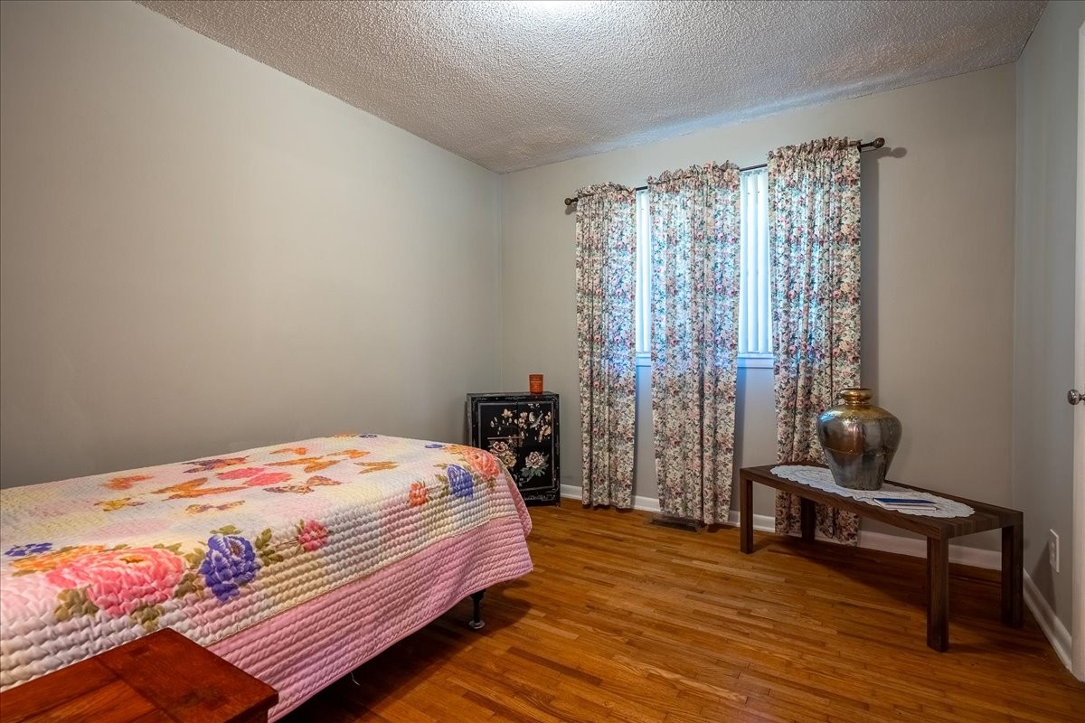 1525 Old Florence Road Lawrenceburg TN 38464