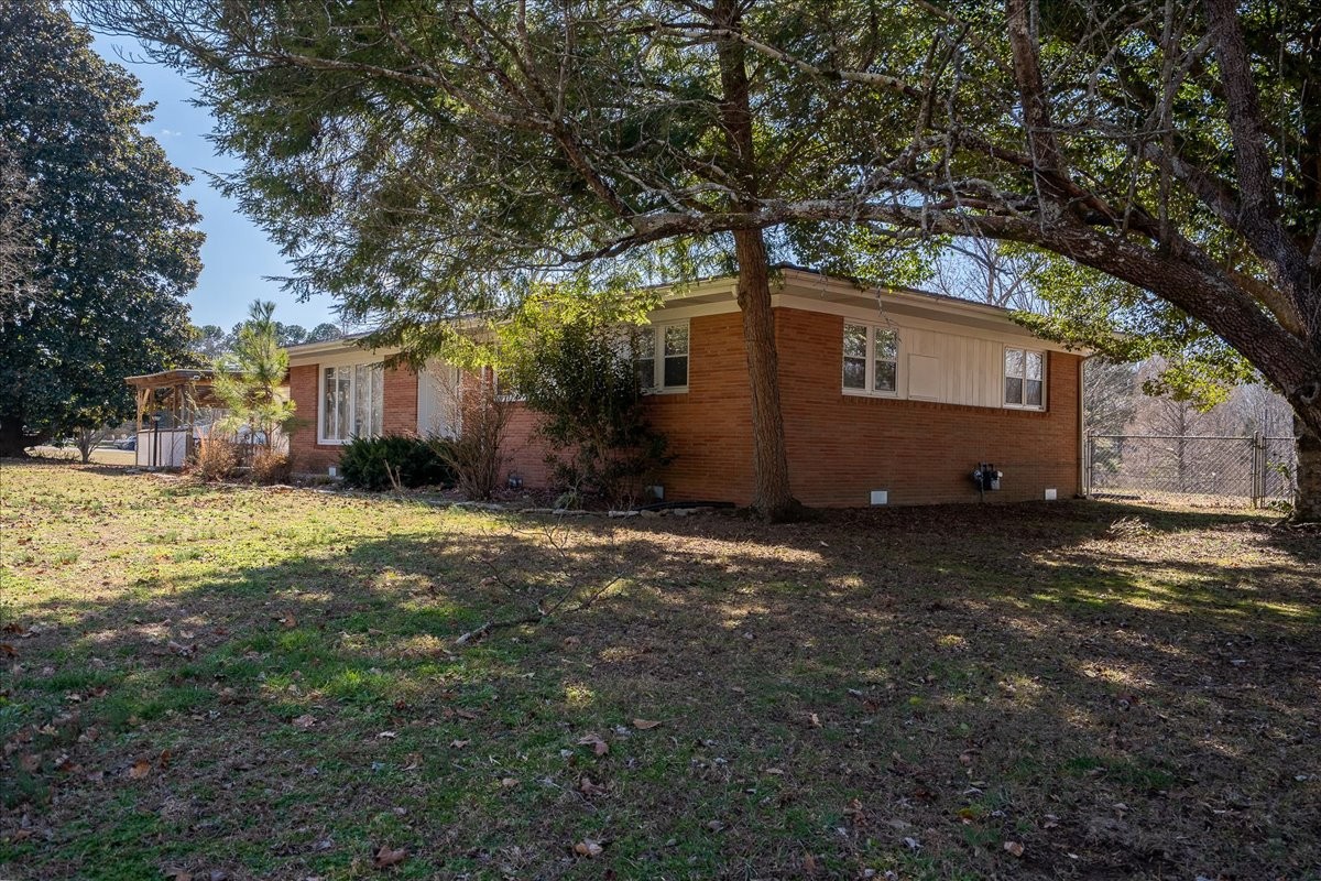 1525 Old Florence Road Lawrenceburg TN 38464