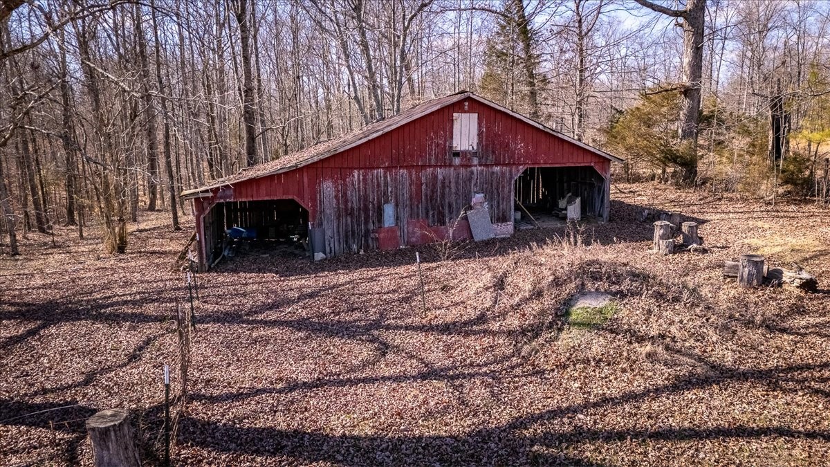 1525 Old Florence Road Lawrenceburg TN 38464