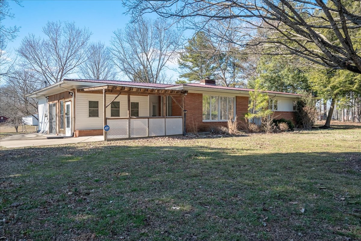 1525 Old Florence Road Lawrenceburg TN 38464