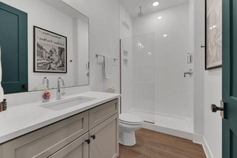 1012B 18th Avenue, S Nashville TN 37212