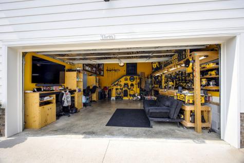 8415 Highway 25, E Cross Plains TN 37049
