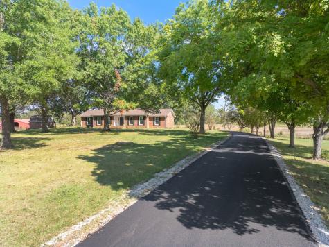 6920 Highway 192 Holladay TN 38341