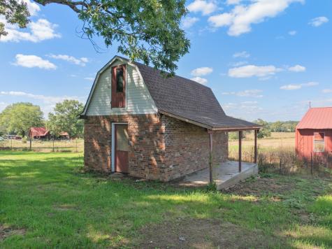 6920 Highway 192 Holladay TN 38341