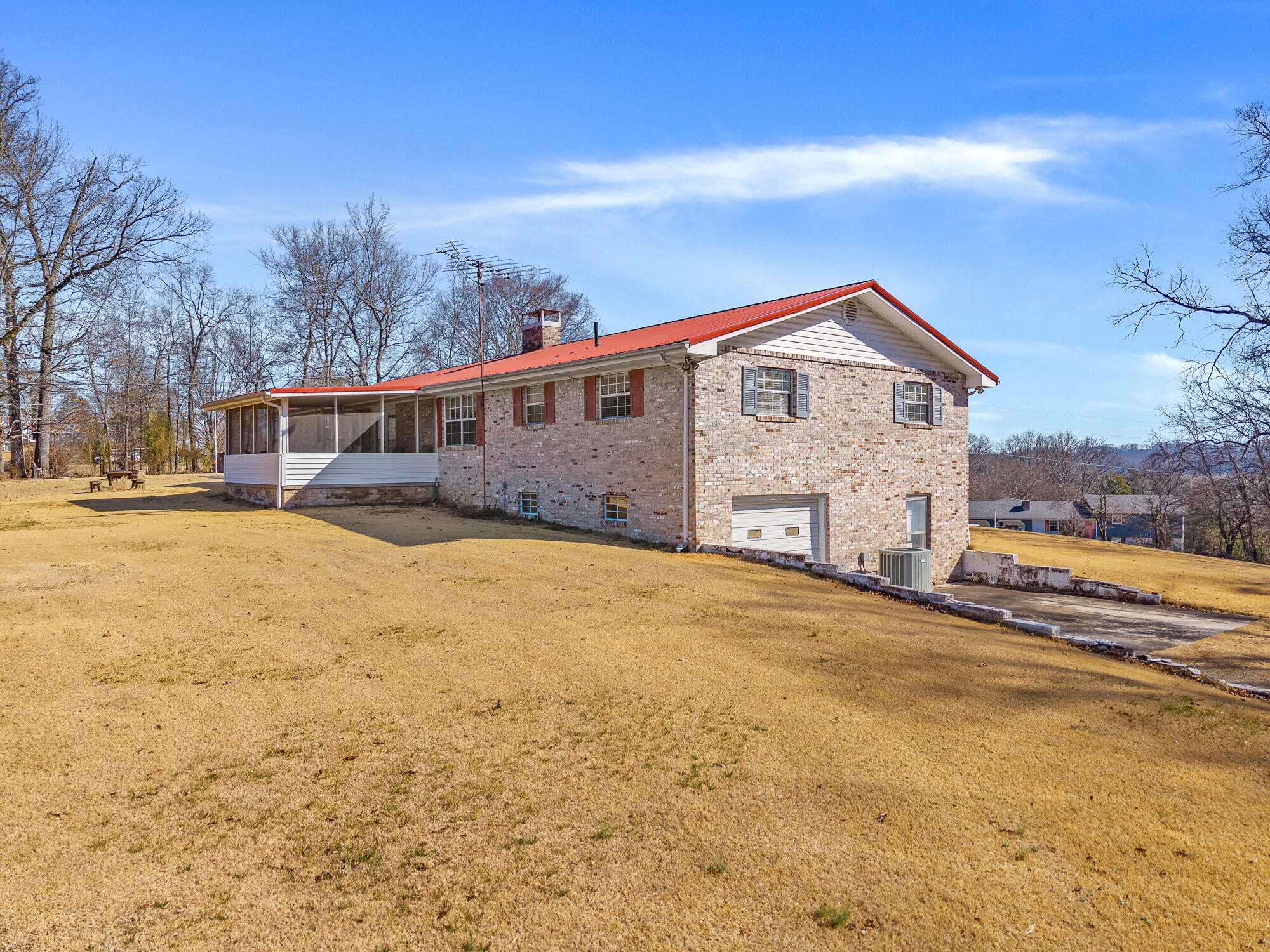 380 County Road 709 Riceville TN 37370