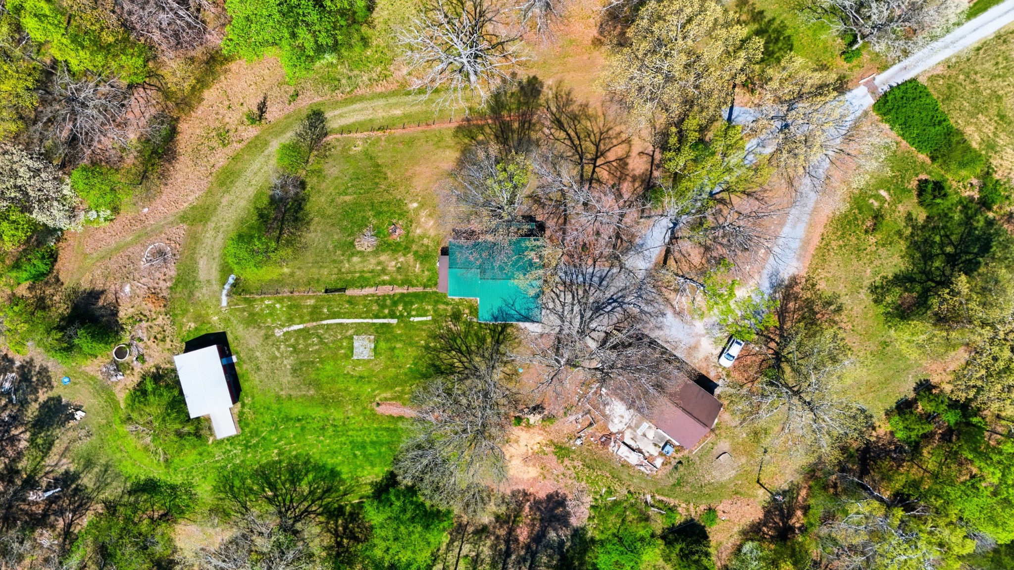 7915 Ridgewood Road Goodlettsville TN 37072