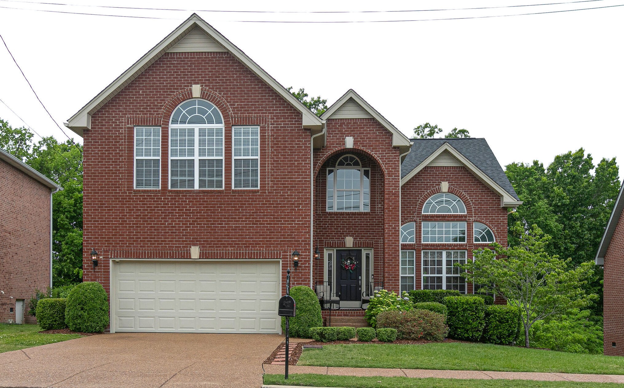 7337 Sugarloaf Drive Nashville TN 37211