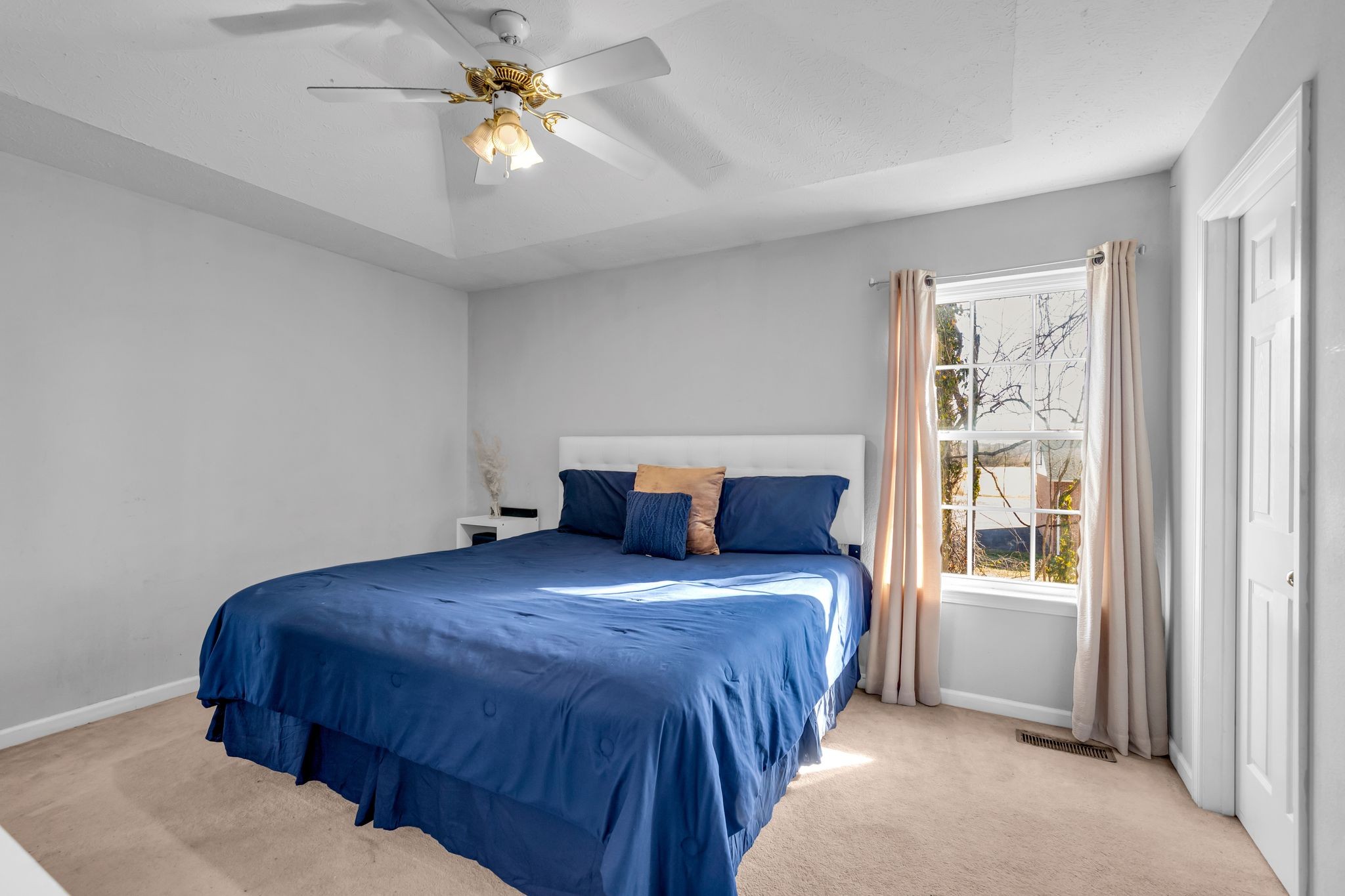 8015 Mickey Katz Circle La Vergne TN 37086