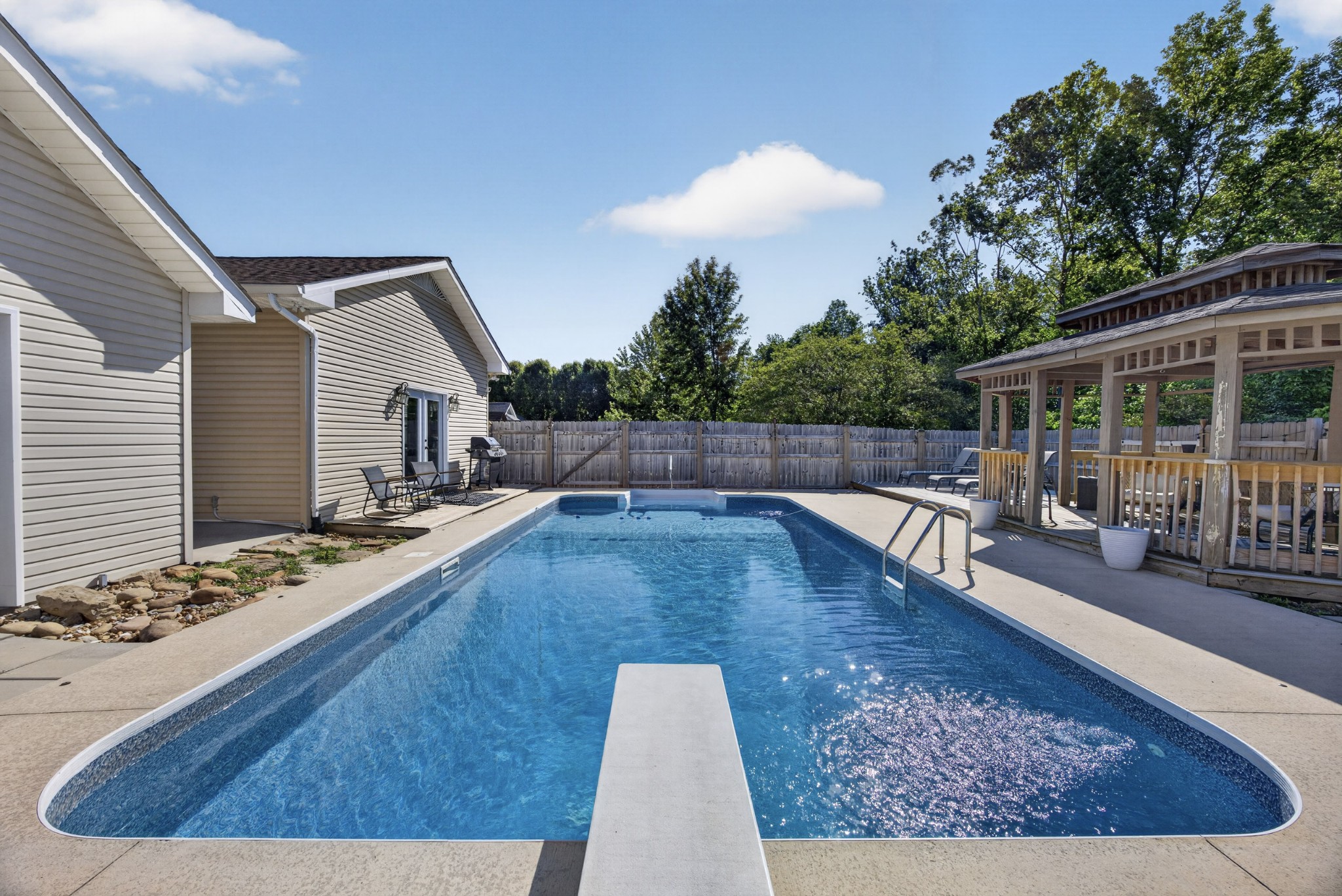 102 Oak Springs Lane Rickman TN 38580