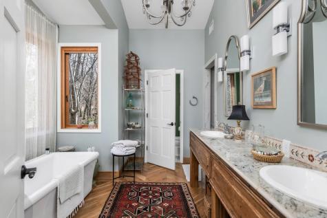232 Hollingsworth Cove Road Monteagle TN 37356