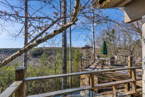 232 Hollingsworth Cove Road Monteagle TN 37356