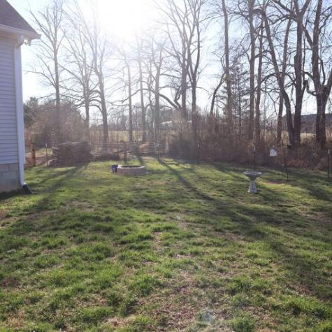 118 E Biggs Road Portland TN 37148
