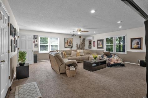 1057 Hillview Drive Hendersonville TN 37075