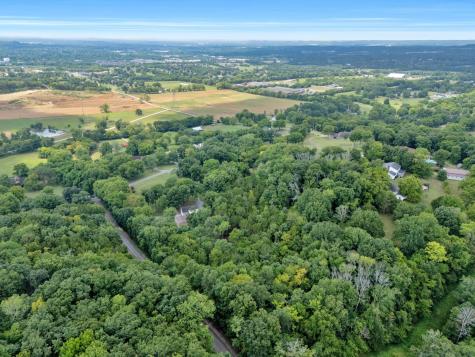 1057 Hillview Drive Hendersonville TN 37075