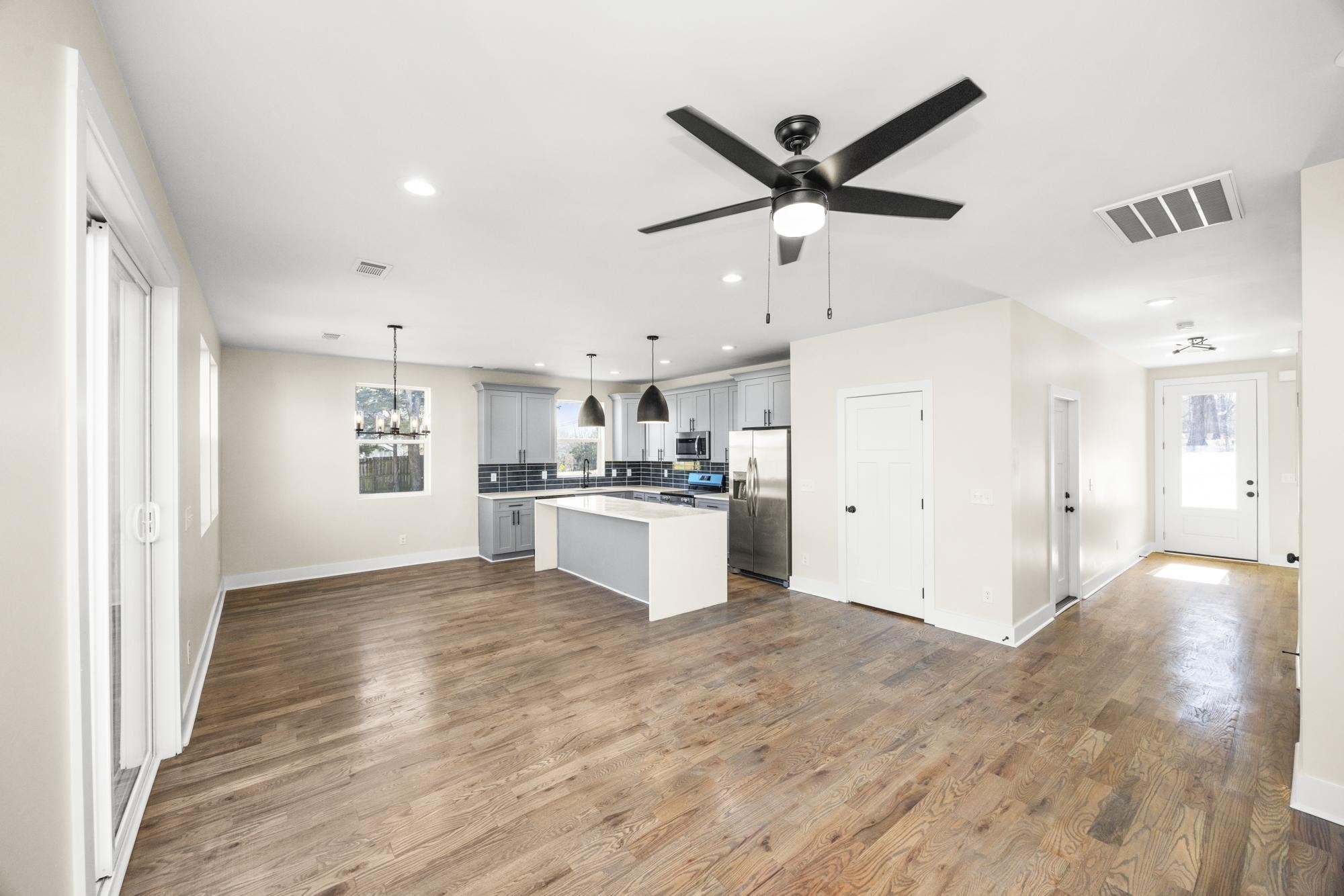 449 Sandhill Road La Vergne TN 37086