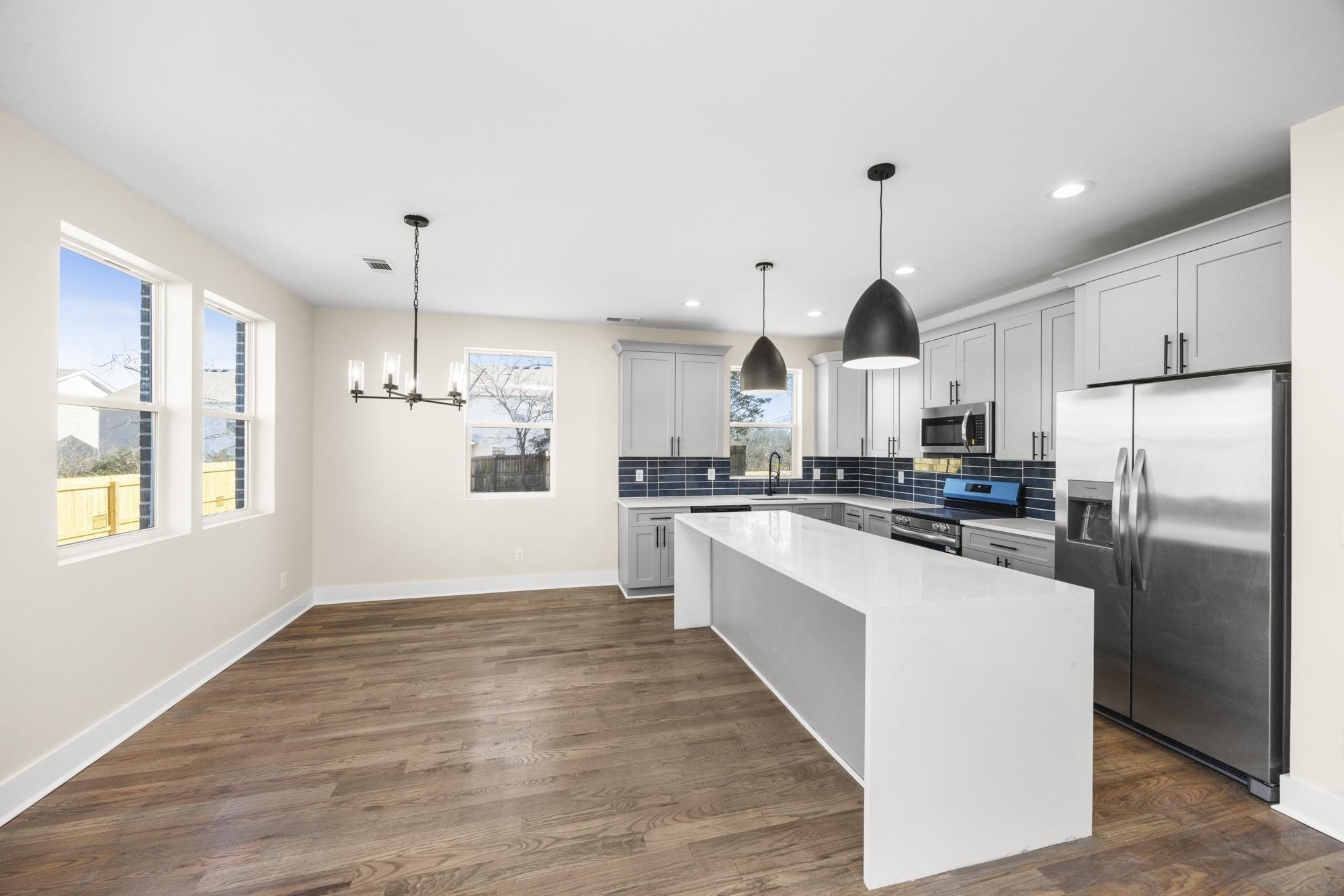 449 Sandhill Road La Vergne TN 37086