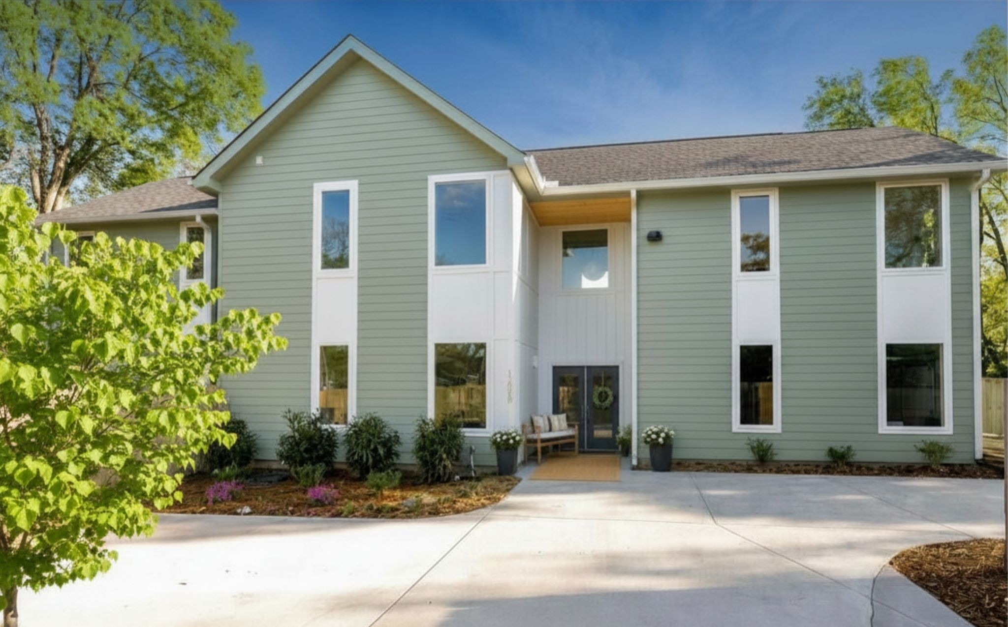 1208B Mcgavock Pike Nashville TN 37216