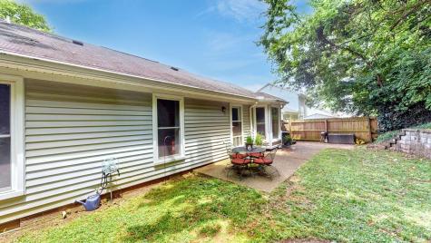 5501 Village Way Nashville TN 37211