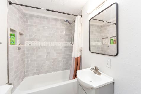 209 Hatton Street Jackson TN 38301