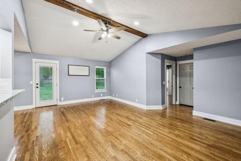 223 Valley Drive Columbia TN 38401