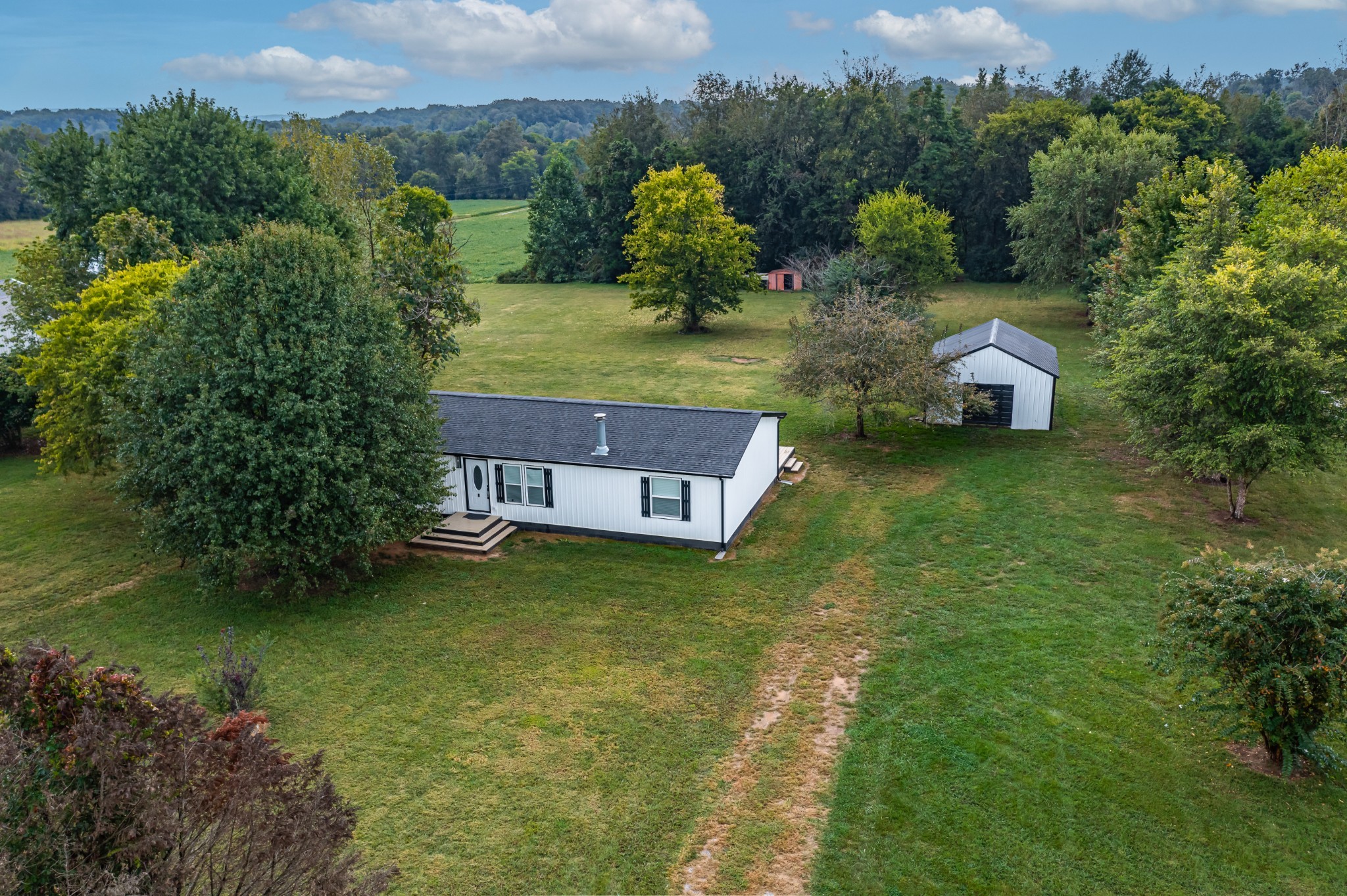 5071 Shelbyville Road Mcminnville TN 37110