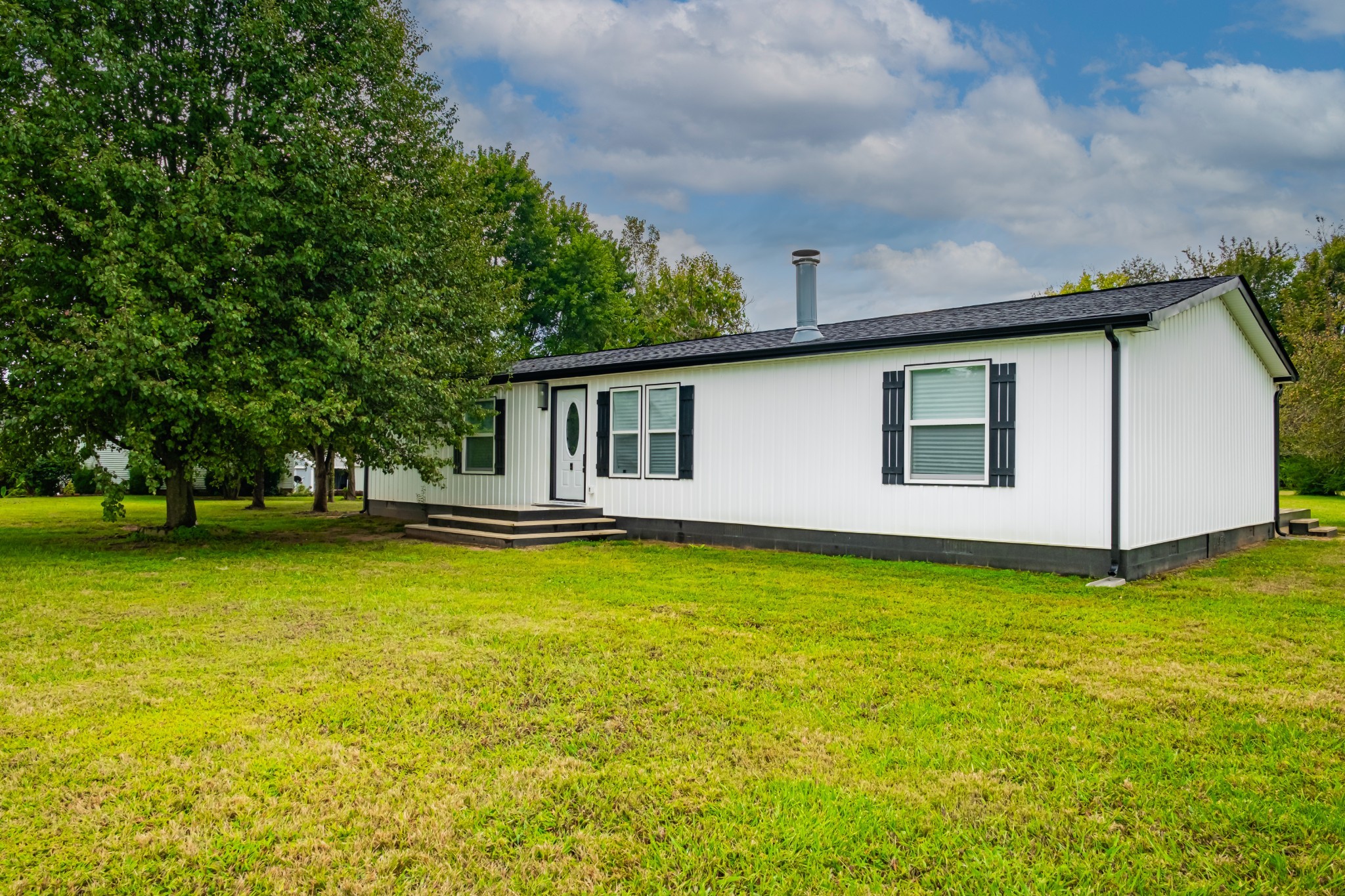 5071 Shelbyville Road Mcminnville TN 37110