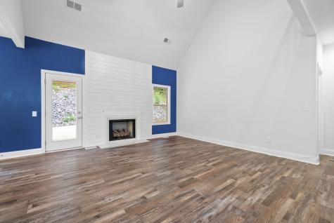 6466 Highway 48, N Cumberland Furnace TN 37051