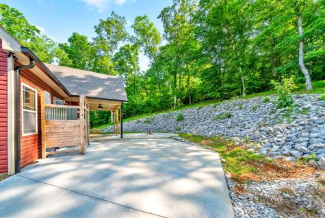 6466 Highway 48, N Cumberland Furnace TN 37051