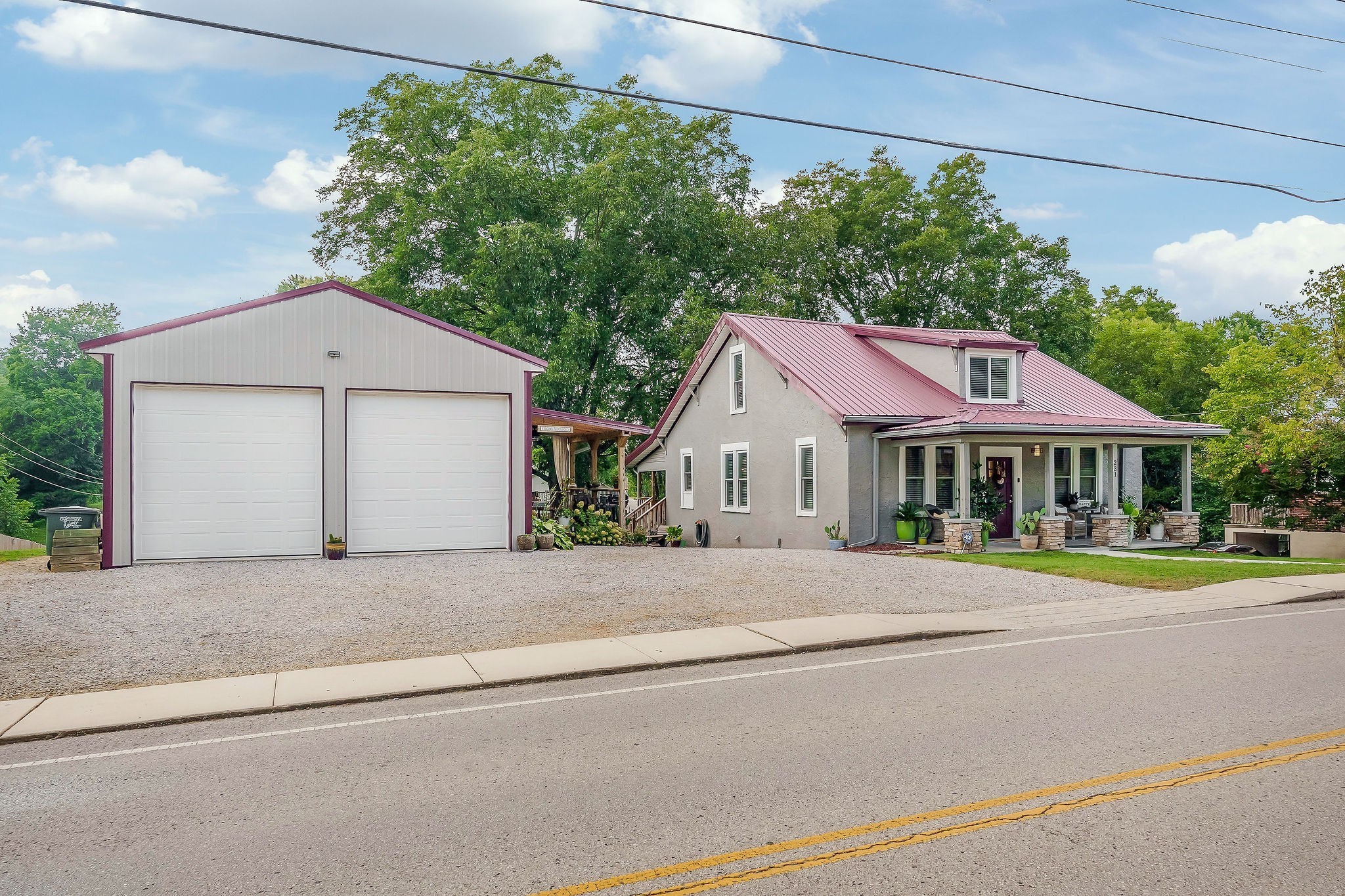 231 S Young Street Sparta TN 38583