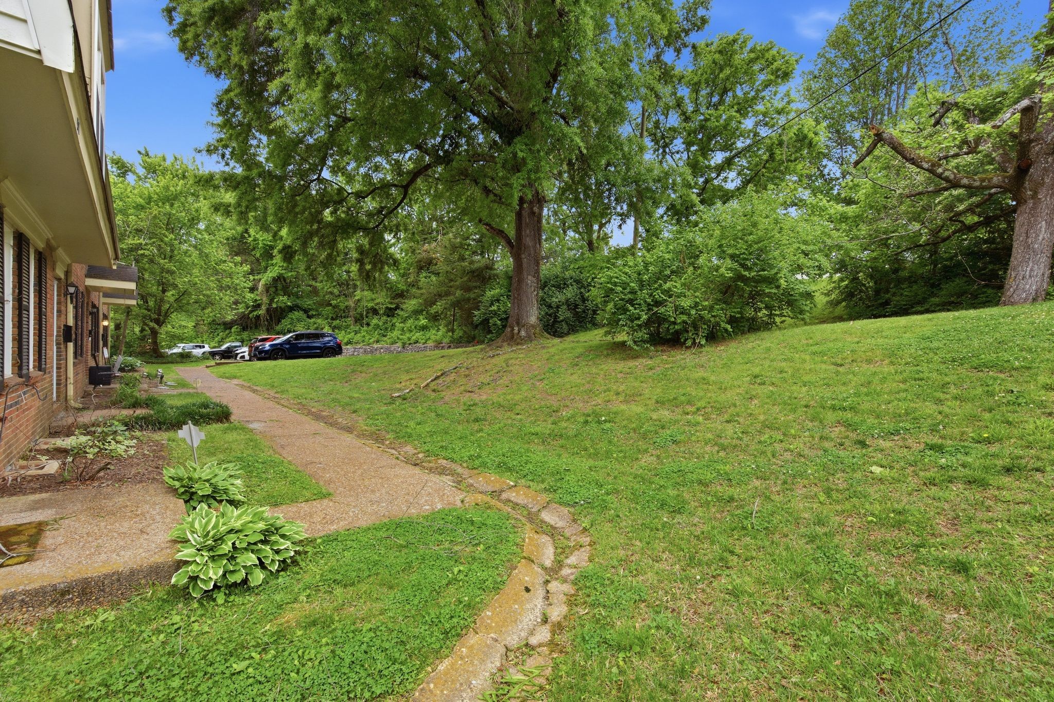 5515 Country Drive Nashville TN 37211