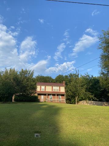 2059 Roxbury Lane Clarksville TN 37043