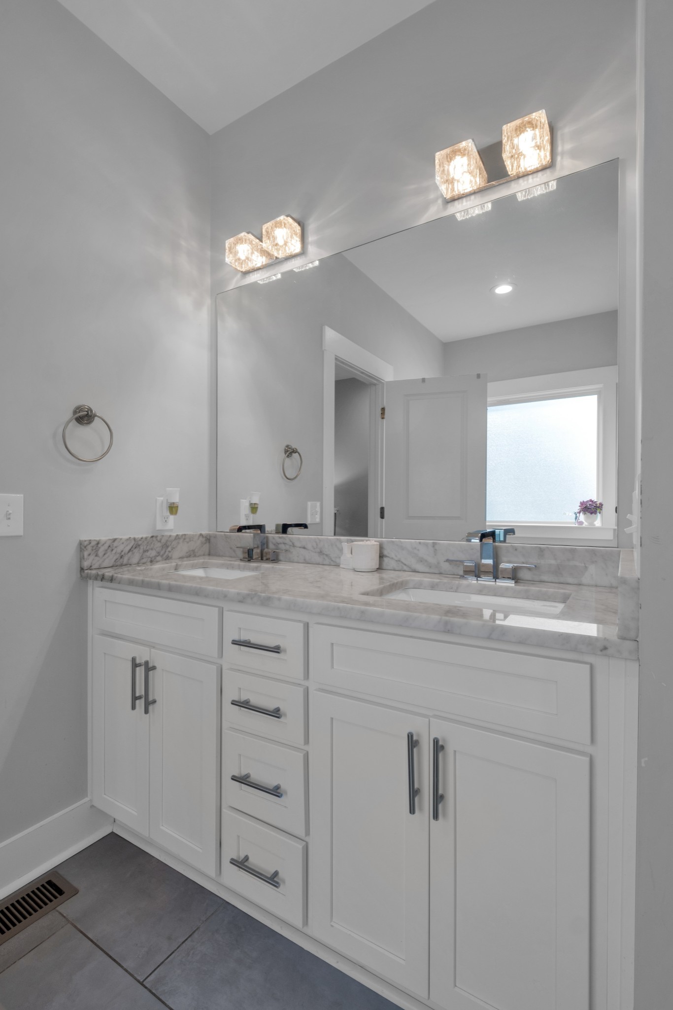 1728 Woodland Pointe Drive Nashville TN 37214