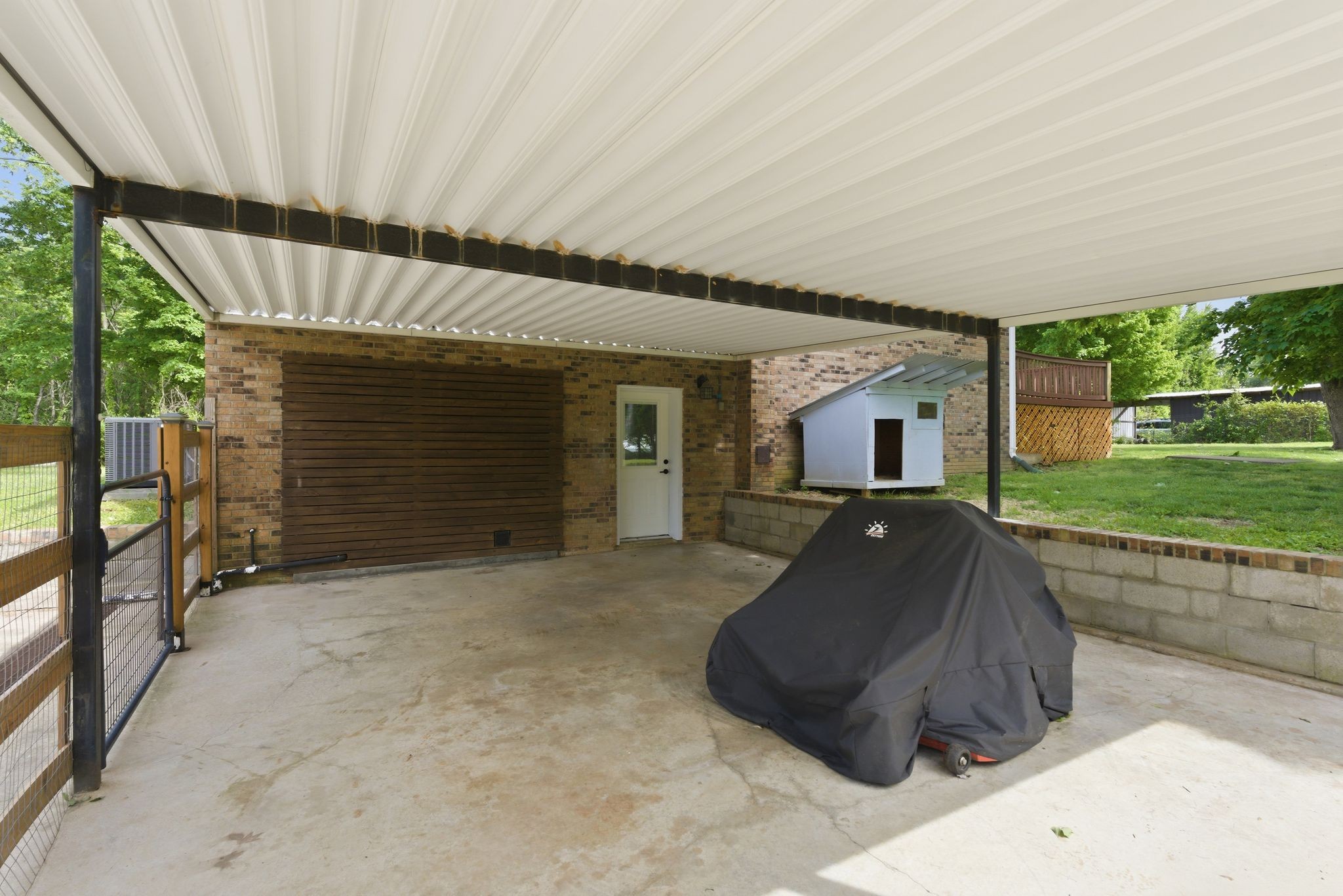 10143 Black Street Lyles TN 37098