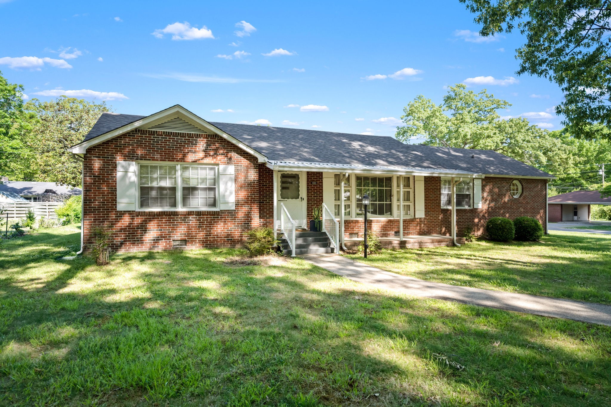 400 Edgewood Drive Tullahoma TN 37388