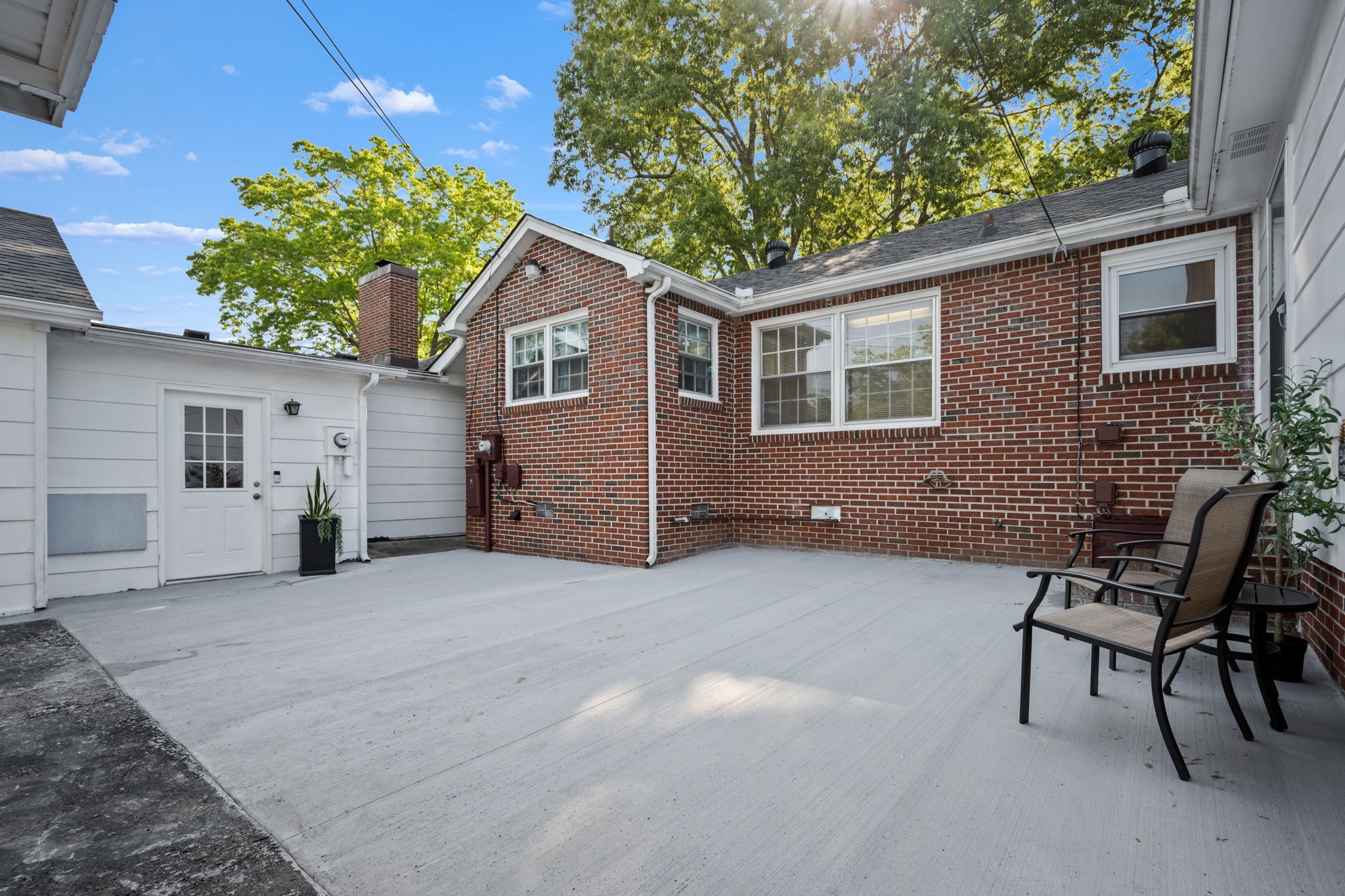 400 Edgewood Drive Tullahoma TN 37388