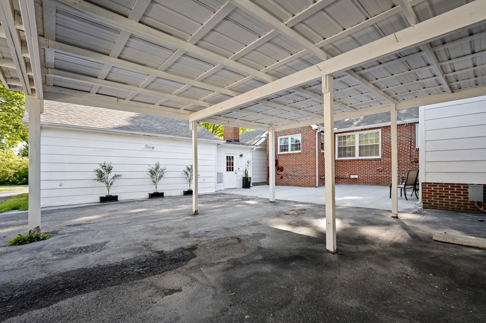 400 Edgewood Drive Tullahoma TN 37388