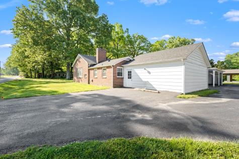 400 Edgewood Drive Tullahoma TN 37388