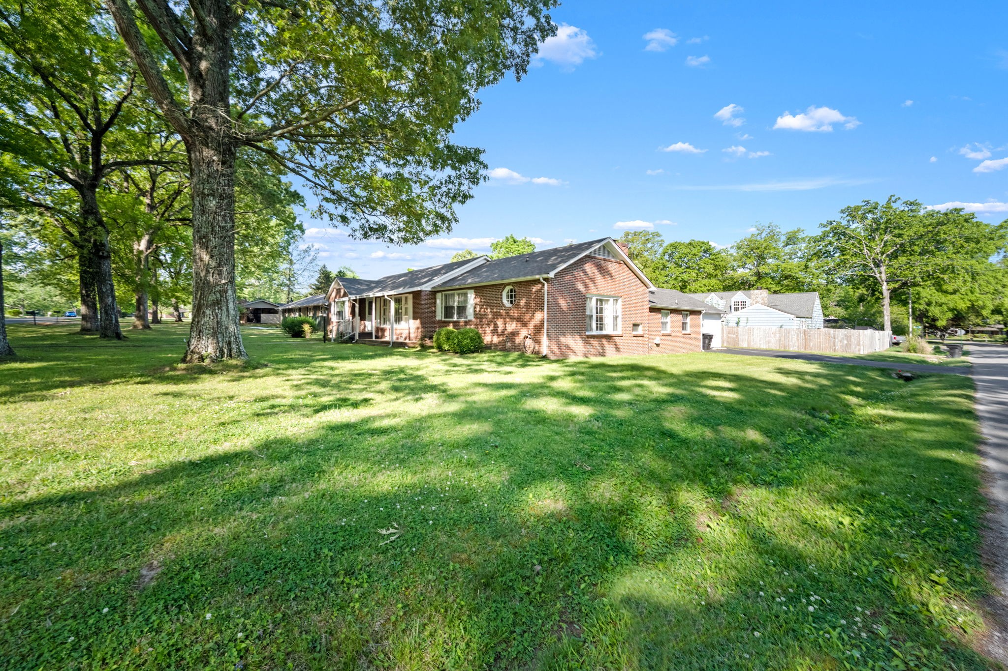 400 Edgewood Drive Tullahoma TN 37388