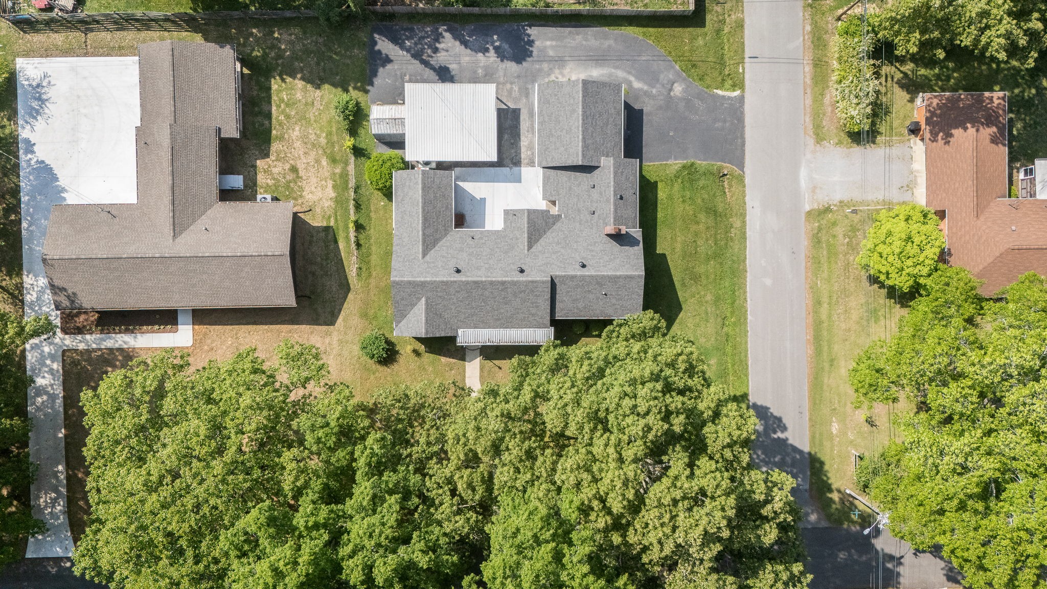 400 Edgewood Drive Tullahoma TN 37388