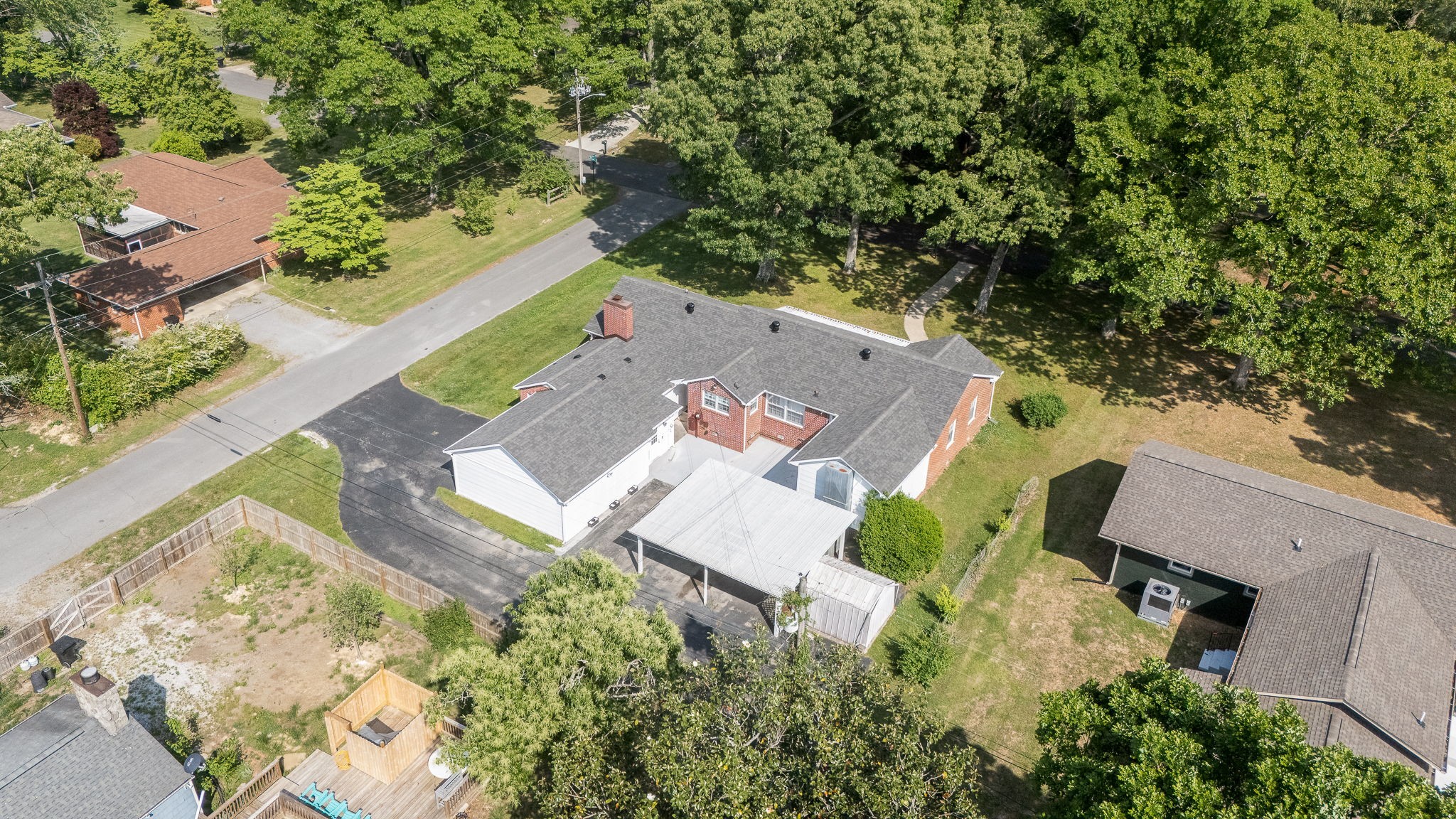 400 Edgewood Drive Tullahoma TN 37388
