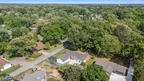 400 Edgewood Drive Tullahoma TN 37388