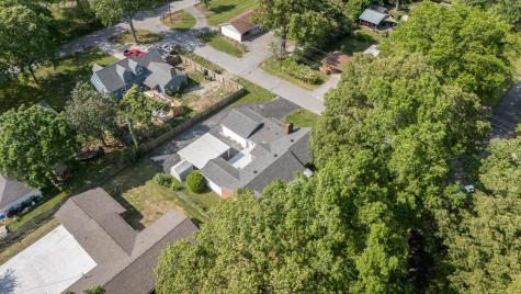 400 Edgewood Drive Tullahoma TN 37388