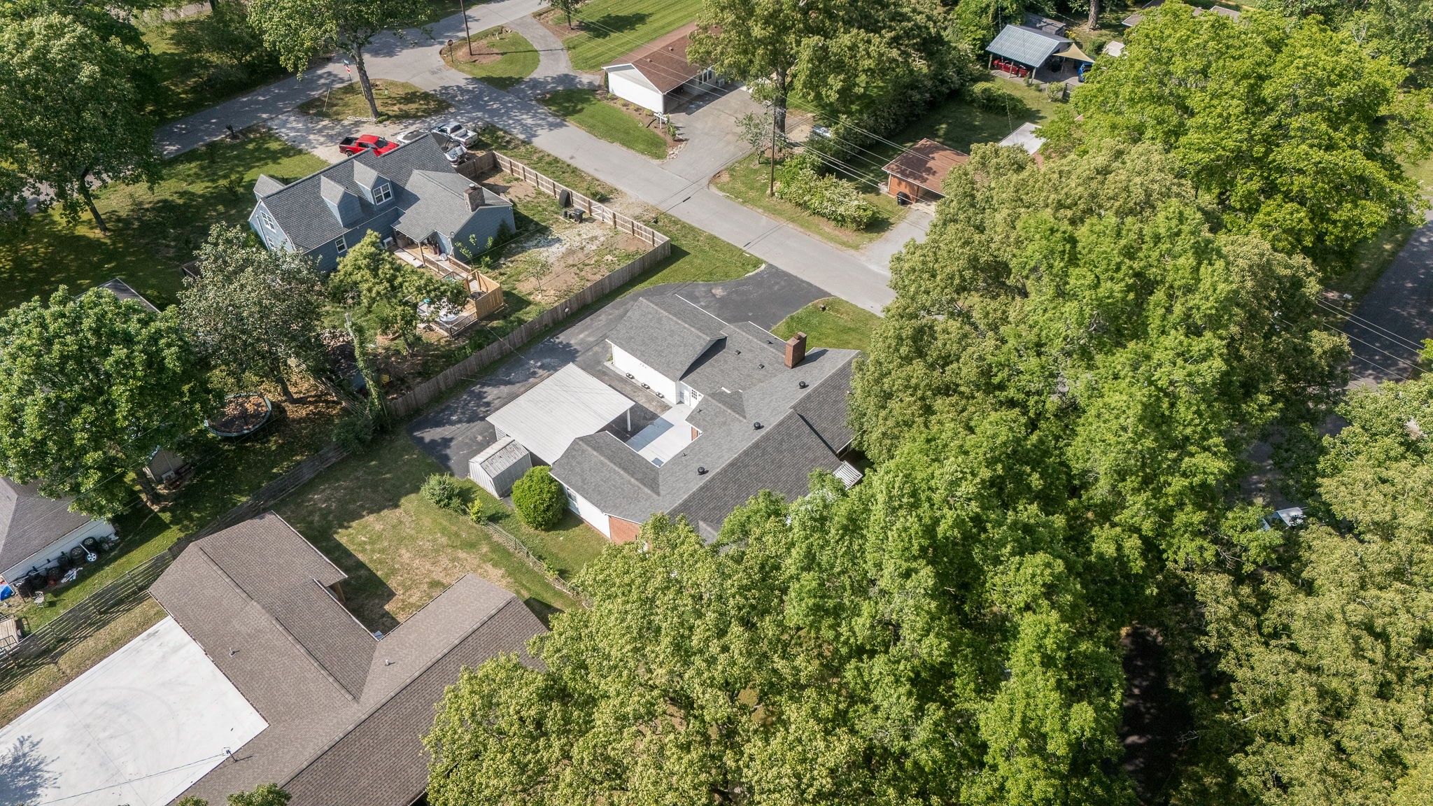400 Edgewood Drive Tullahoma TN 37388