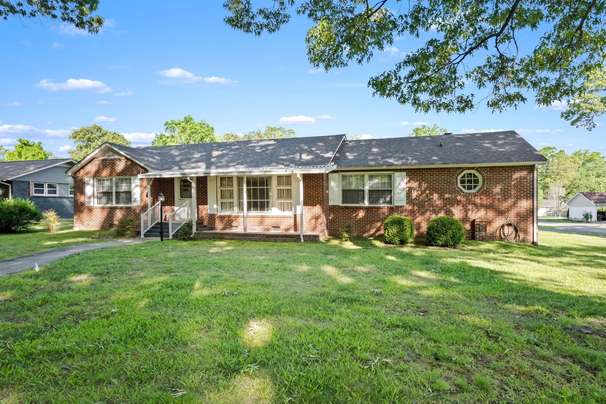 400 Edgewood Drive Tullahoma TN 37388