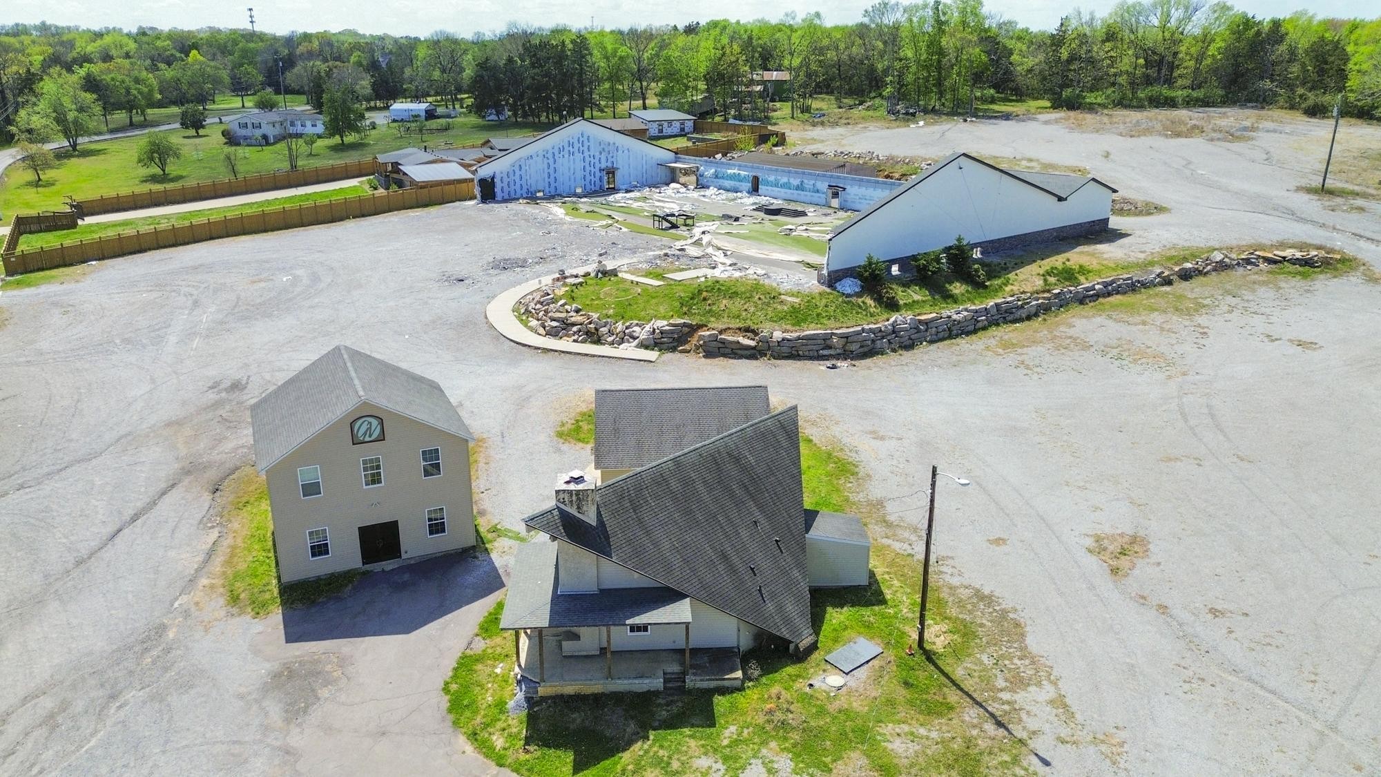 2060 Old Lebanon Dirt Road Mount Juliet TN 37122