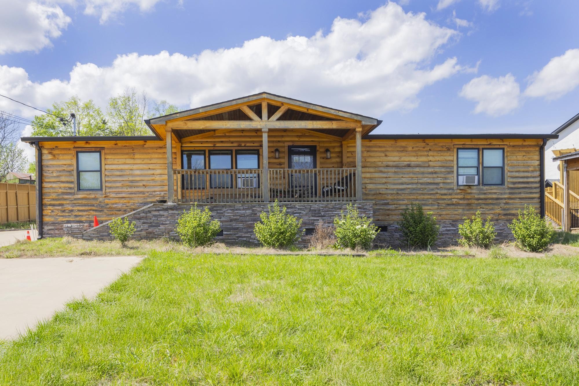 2060 Old Lebanon Dirt Road Mount Juliet TN 37122