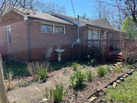 1027 Hunt Street Murfreesboro TN 37130