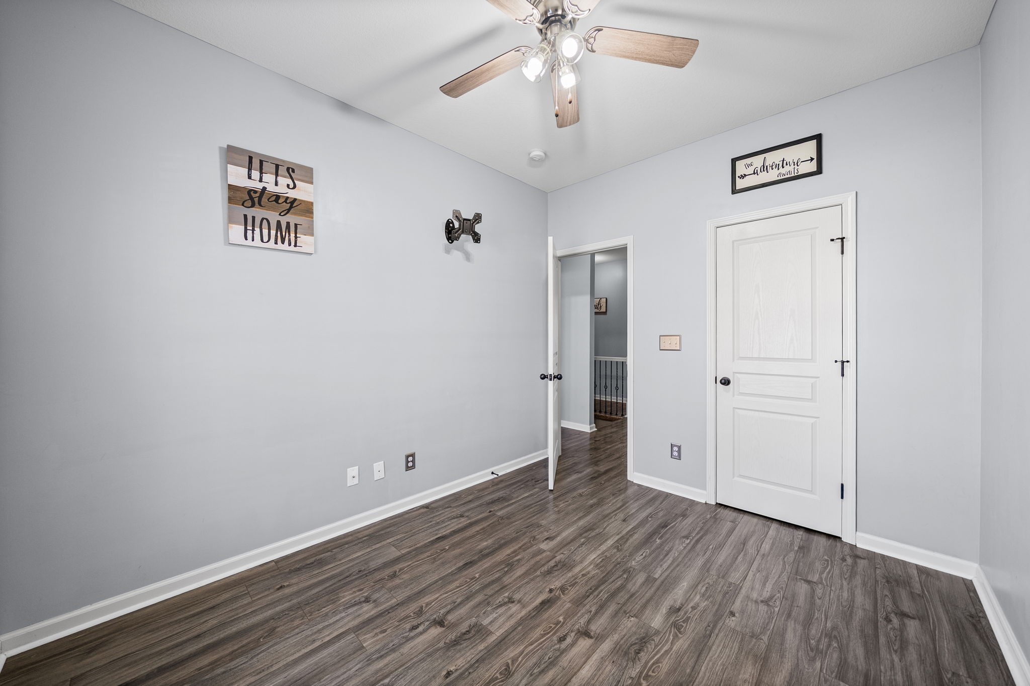 1616 Apache Way Clarksville TN 37042
