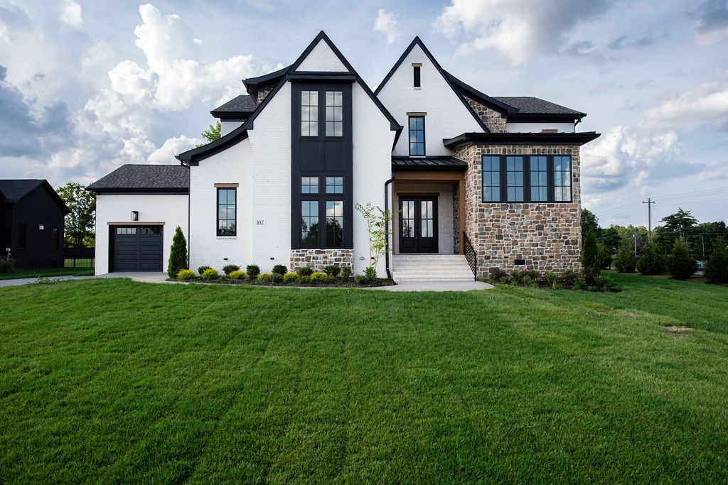 102 Autumn Breeze Drive Mount Juliet TN 37122