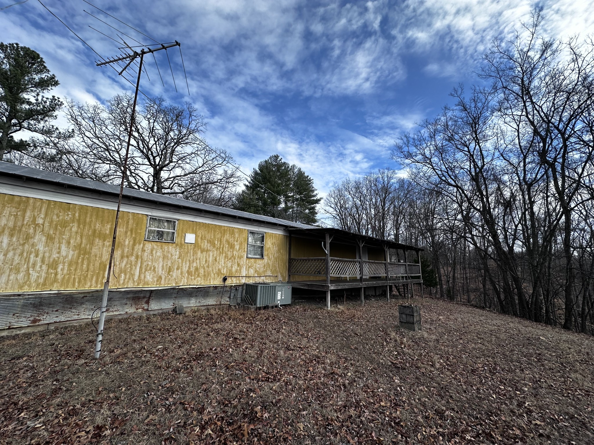 4386 Cumberland City Road Indian Mound TN 37079